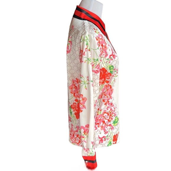 🔥HOT🔥Gucci Vintage Silk Floral Print Blouse❤️🔥 - Picture 6 of 8